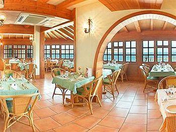 The Mediterranea Hotel & Suites St. Paul's Bay Esterno foto